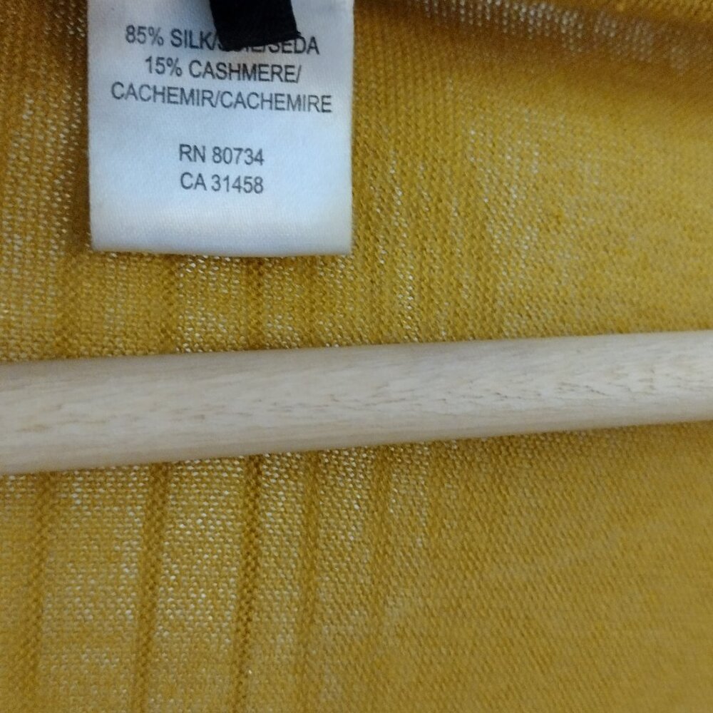 BCBG MaxAzria Silk & Cashmere Blend Cardigan Mustard Yellow Cardigan SweaterXS/S - Picture 6 of 10